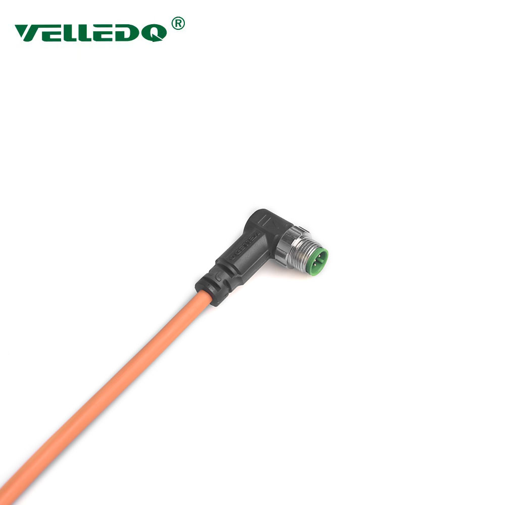 3 Connecting Cables